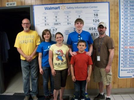 PHOTO: Wal-Mart Associates Volunteer with BBBS, Generate Grant